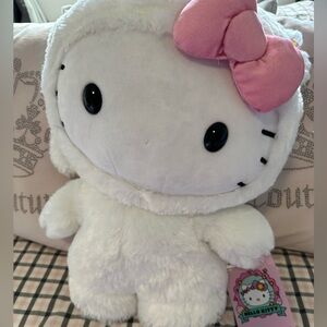 Easter Hello Kitty Plush, good condition (missing nose).